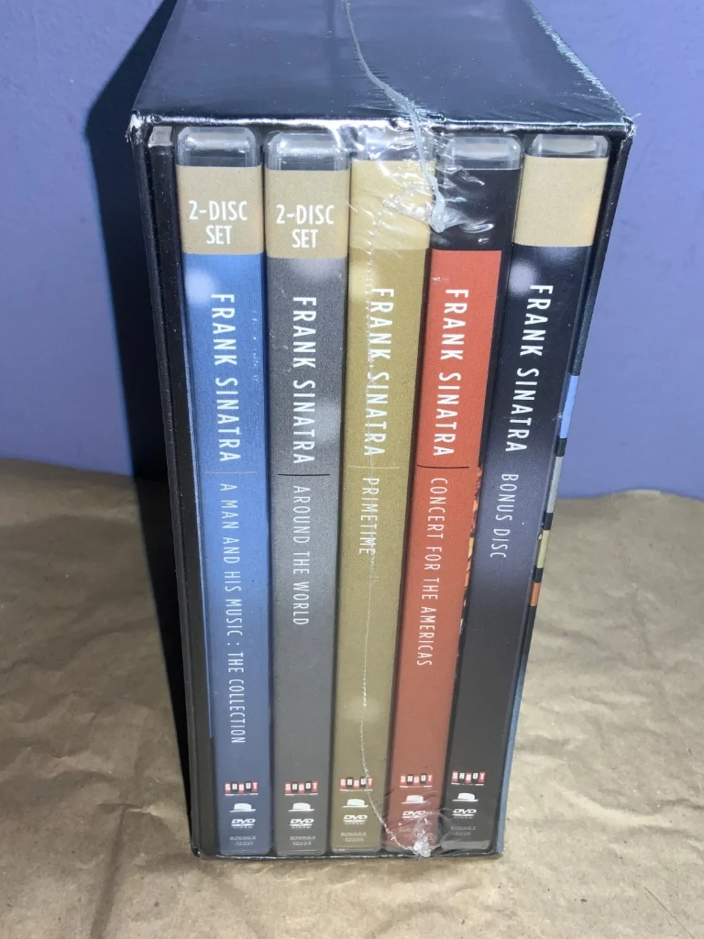 Frank Sinatra: Concert Collection (DVD, 2010, 7-Disc Set) new sealed - Picture 2 of 4